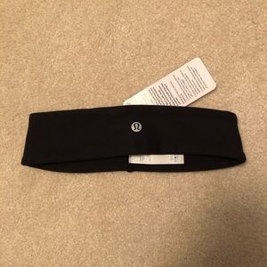 Lululemon Flyaway Tamer Headband